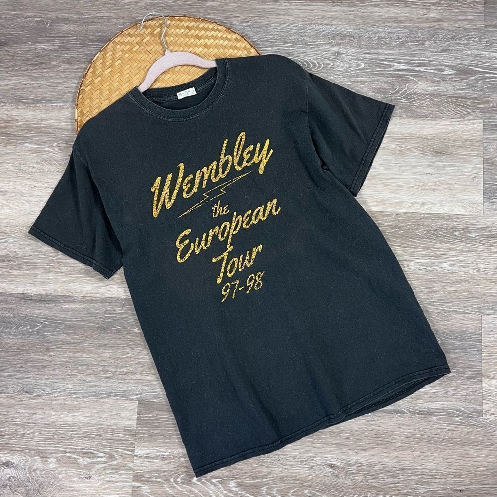 Brandy Melville vintage Wembley European tour 97-98 graphic‎ tee